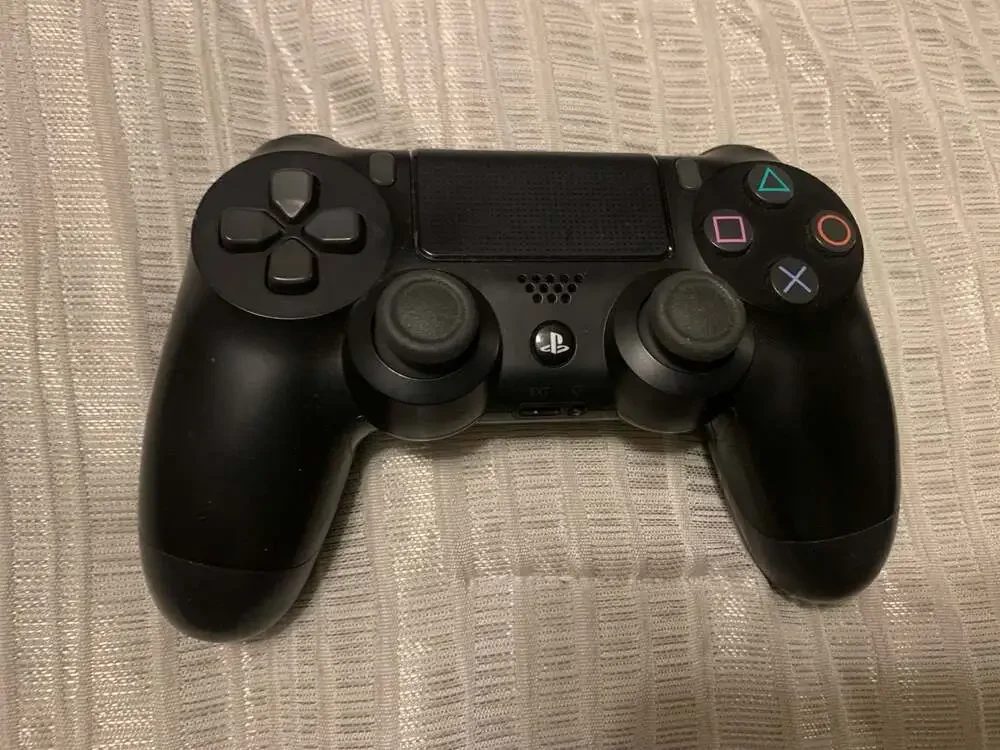 Sony DualShock 4 Wireless Controller for PlayStation 4 (Model CUH-ZCT2U)
